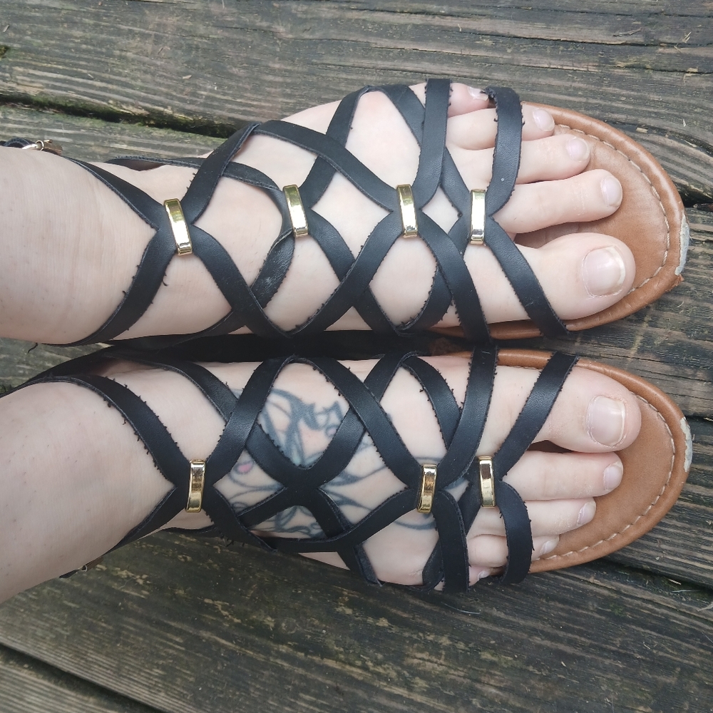 Size 9 Merona Sandals